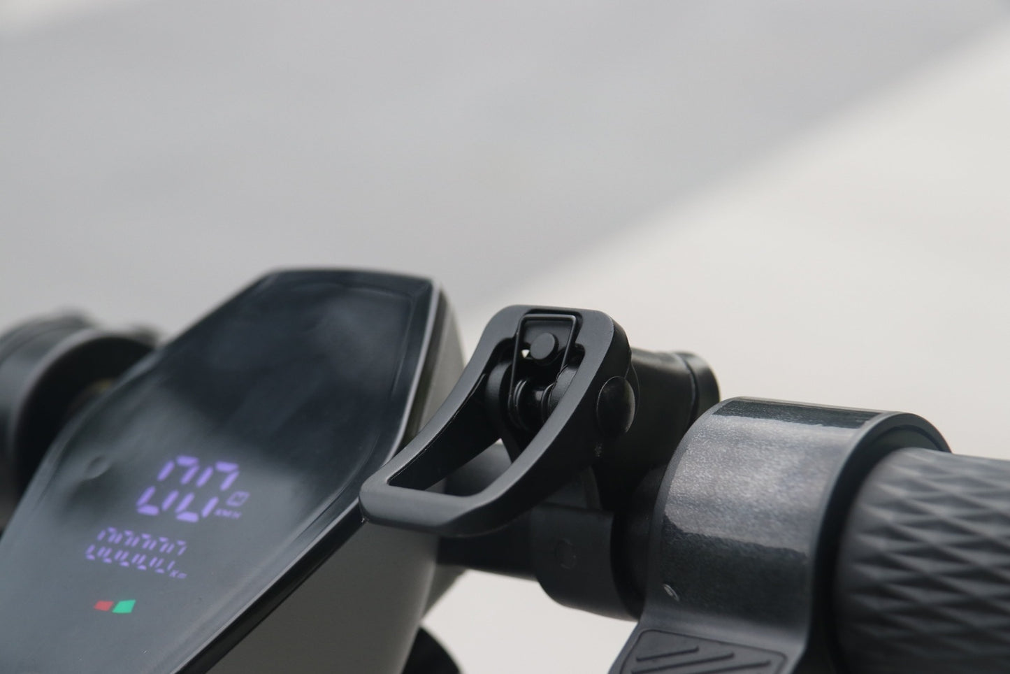 iENYRID M1 Foldable E-Scooter