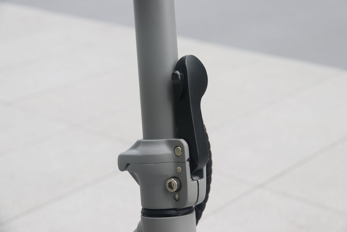 iENYRID M1 Foldable E-Scooter
