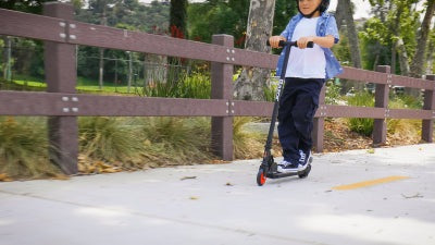 Razor Turbo A Black Label Kids Foldable E-Scooter - Top Speed 10mph